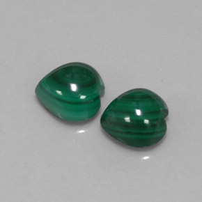 Gemas de malaquita verde natural de  ct, forma de corazón, opaco