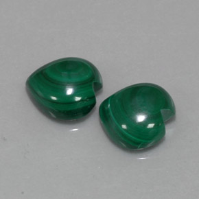 Gemas de malaquita verde natural de  ct, forma de corazón, opaco