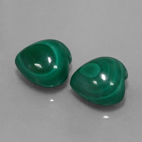Gemas de malaquita verde natural de  ct, forma de corazón, opaco