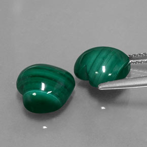 Gemas de malaquita verde natural de  ct, forma de corazón, opaco