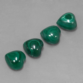 Gemas de malaquita verde natural de  ct, forma de corazón, opaco
