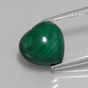 Malaquita verde natural de 7,65 ct, forma de corazón, opaco