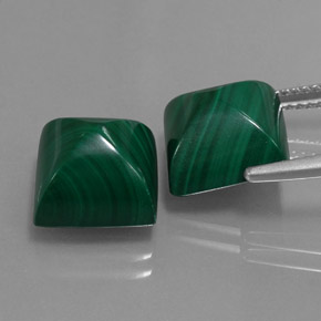 Gemas de malaquita verde natural de  ct, cuadrado, opaco