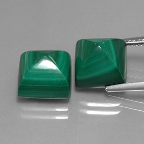Gemas de malaquita verde natural de  ct, cuadrado, opaco