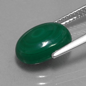 Malaquita verde natural de 4,40 ct, corte óvalo, opaco