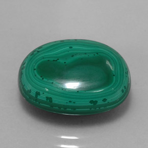 Malaquita verde natural de 17,63 ct, corte óvalo, opaco