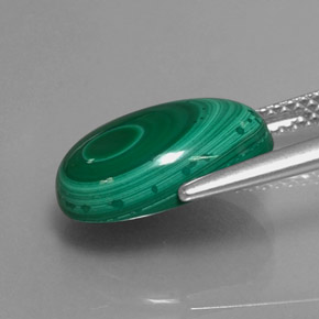 Malaquita verde natural de 6,72 ct, corte óvalo, opaco