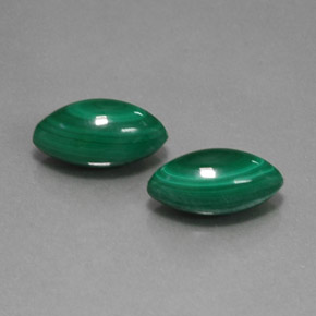 Gemas de malaquita verde natural de  ct, marquesa, opaco