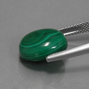 Malaquita verde natural de 9,57 ct, corte óvalo, opaco