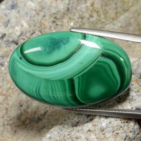 Malaquita verde natural de 34,94 ct, corte óvalo, opaco