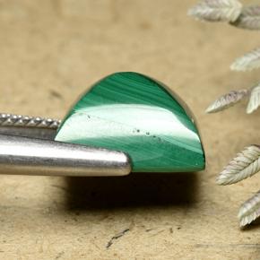 Malaquita Verde medio natural de 8.42 ct, Corte Baguette, Opaco