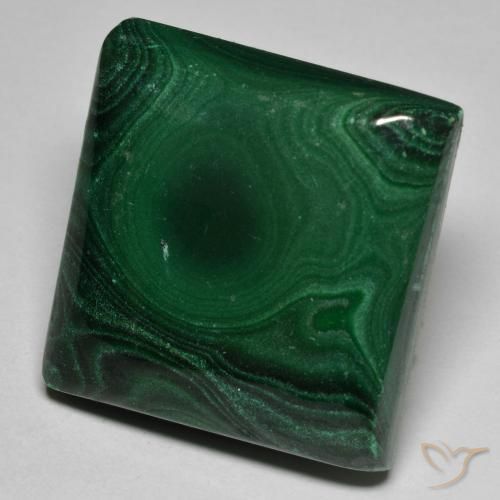 Malaquita Verde pino natural de 68.84 ct, Cuadrado, Opaco