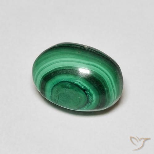 Malaquita Verde oscuro natural de 3.36 ct, Ovalada, Opaco