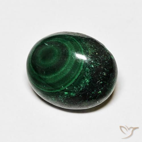 Malaquita Verde oscuro natural de 6.86 ct, Ovalada, Opaco