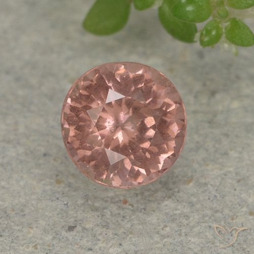 0.68ct Natural Rosado medio granate malayo, Redondo, VS