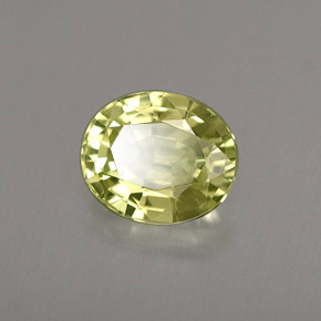 Pequeño granate Verde amarillento natural de 1.34 ct, Corte Óvalo, VVS