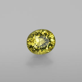 Pequeño granate Verde dorado natural de 1.40 ct, Corte Óvalo, VVS-VS