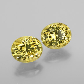 Gemas de granate de malí verde natural de  ct, corte óvalo, VVS-VS