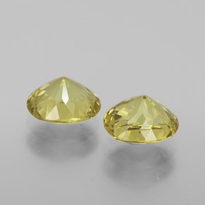 Gemas de granate de malí verde natural de  ct, corte óvalo, VVS-VS