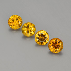 Gemas de Pequeño granate Naranja medio natural de 1.76 ct, Corte Redondo, VVS-VS