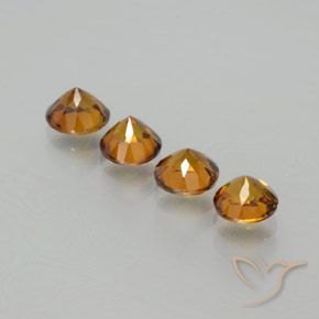 Gemas de Pequeño granate Naranja medio natural de 2.36 ct, Redondo, VVS-VS