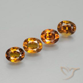 Gemas de Pequeño granate Naranja marrón intenso natural de 2.93 ct, Ovalada, VVS-VS