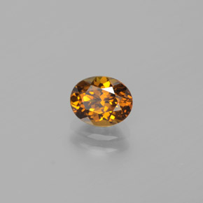 Pequeño granate Dorado verdoso natural de 1.09 ct, Corte Óvalo, VVS