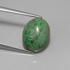Maw-sit-sit verde natural de 8,57 ct, corte óvalo, opaco