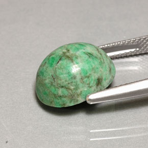 Maw-sit-sit verde natural de 8,41 ct, corte óvalo, opaco
