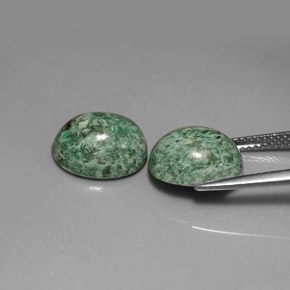 Gemas de maw-sit-sit Verde natural de  ct, Corte Óvalo, Opaco