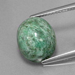 Maw-sit-sit verde natural de 7,78 ct, corte óvalo, opaco