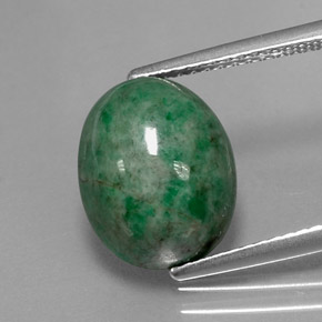 Maw-sit-sit verde natural de 6,54 ct, corte óvalo, opaco