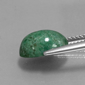 Maw-sit-sit verde natural de 4,13 ct, corte óvalo, opaco