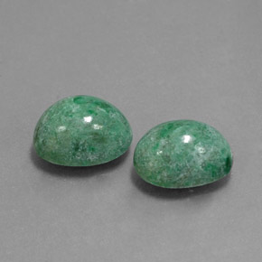 Gemas de maw-sit-sit verde natural de  ct, corte óvalo, opaco