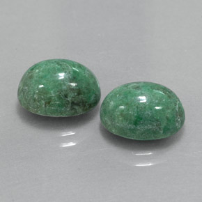 Gemas de maw-sit-sit verde natural de  ct, corte óvalo, opaco