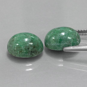 Gemas de maw-sit-sit verde natural de  ct, corte óvalo, opaco