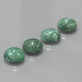 Gemas de maw-sit-sit verde natural de  ct, corte óvalo, opaco