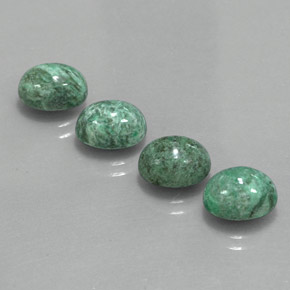 Gemas de maw-sit-sit verde natural de  ct, corte óvalo, opaco