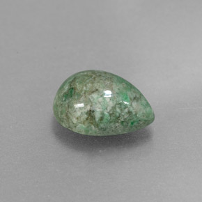 Maw-sit-sit verde natural de 1,82 ct, en forma de pera, opaco