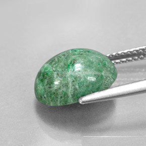Maw-sit-sit verde natural de 4,55 ct, corte óvalo, opaco
