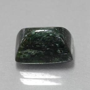 Maw-sit-sit verde natural de 6,22 ct, baguette, opaco