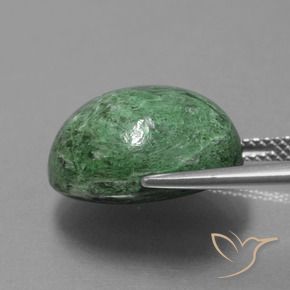 maw-sit-sit Verde medio natural de 15.03 ct, Ovalada, Opaco