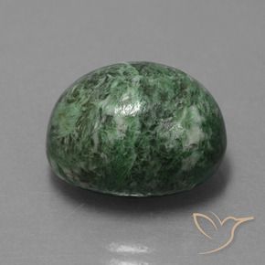 maw-sit-sit Verde terroso natural de 17.19 ct, Ovalada, Opaco