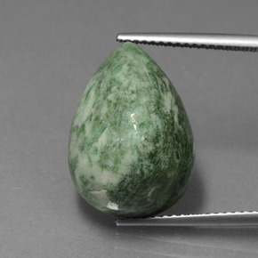 maw-sit-sit Verde terroso natural de 15.71 ct, En forma de pera, Opaco