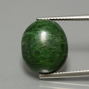 Maw-sit-sit verde natural de 12,36 ct, corte óvalo, opaco