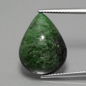 Maw-sit-sit verde natural de 12,88 ct, en forma de pera, opaco