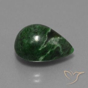 Maw-sit-sit verde natural de 9,44 ct, en forma de pera, opaco