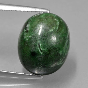 Maw-sit-sit verde natural de 9,57 ct, corte óvalo, opaco
