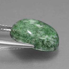 Maw-sit-sit verde natural de 9,19 ct, corte óvalo, opaco