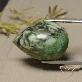 Maw-sit-sit verde natural de 12,54 ct, en forma de pera, opaco